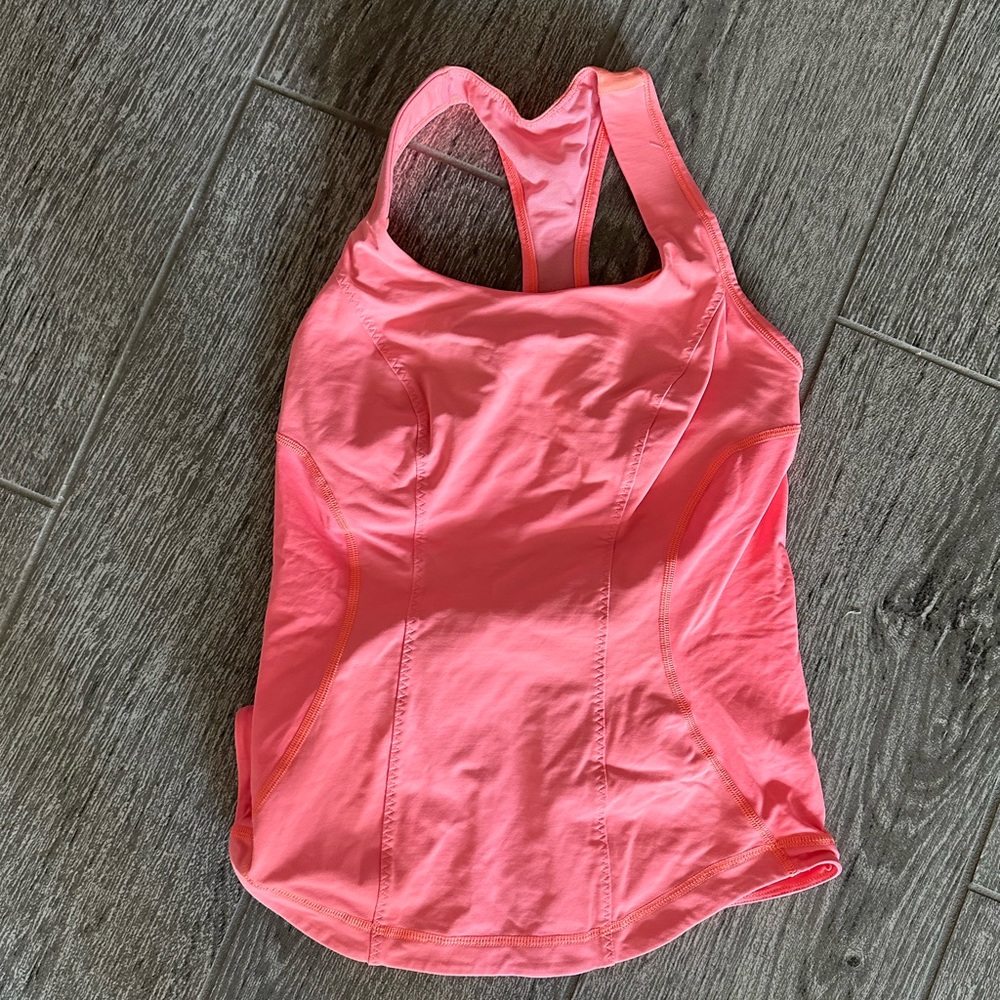 Coral Lululemon tanktop